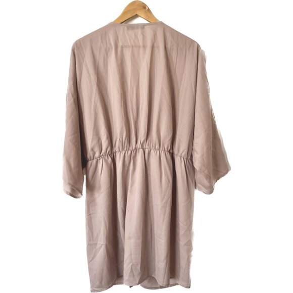 NWOT Boohoo Plus Knot Mini Dress - Picture 3 of 3